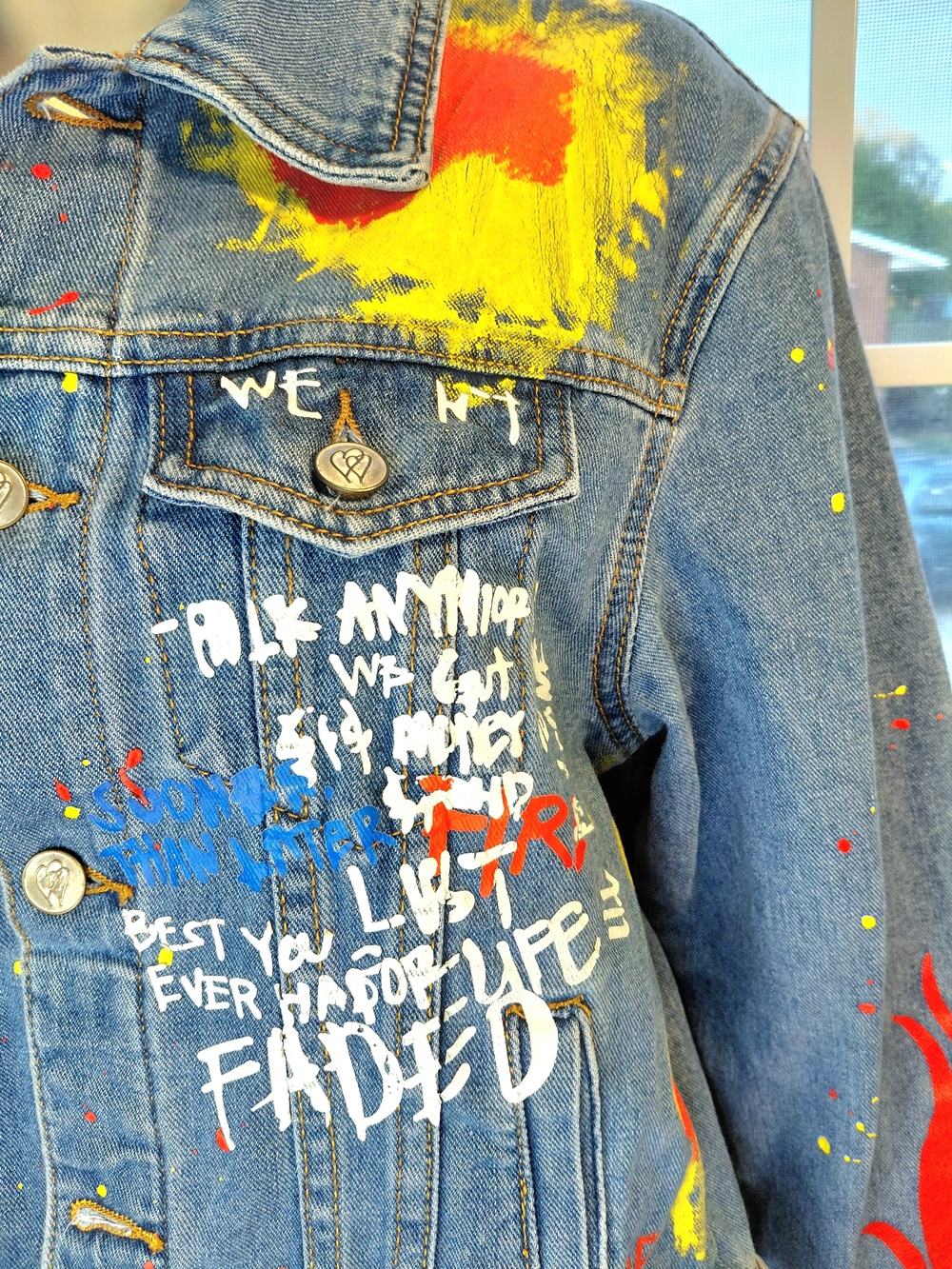 Boutique Hand Painted Denim Jacket with Graffiti Art Detail. EUC. Size M. - Picture 4 of 13